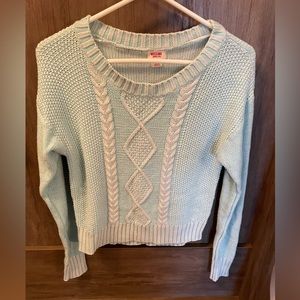 Mossimo supply co cable knit sweater size medium